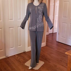 Chico's Grey Jacket + Tank + Pants Set Sz 1 NWT